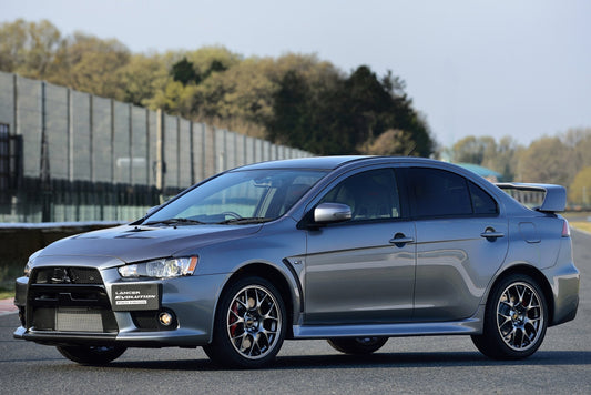 The Evolution of the Mitsubishi Lancer Evolution: Rally-Bred Performance