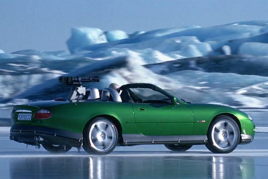 Jaguar XKR – Die Another Day (2002)
