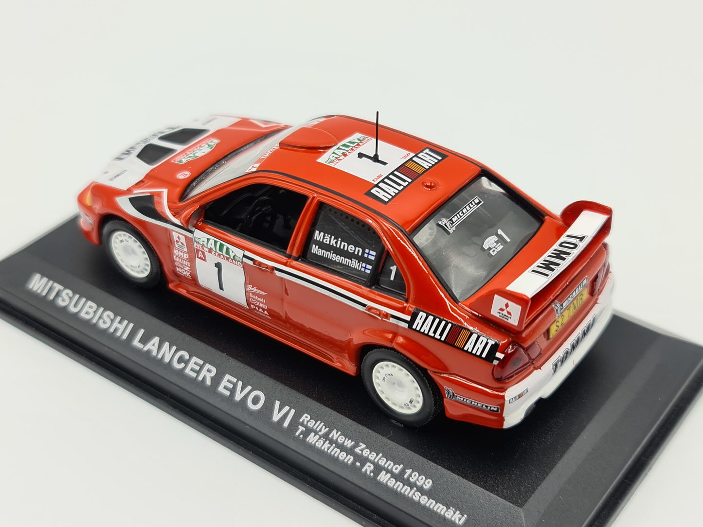 1/43 1999 Mitsubishi Lancer Evo VI - Rally New Zealand - Makinen / Mannisenmaki