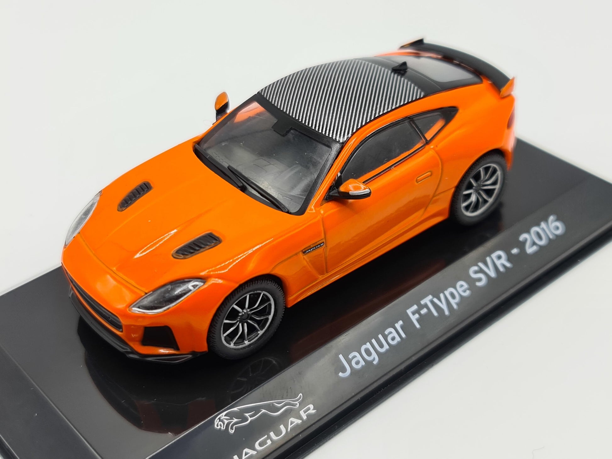 1/43 2016 Jaguar F-Type SVR | Model Car