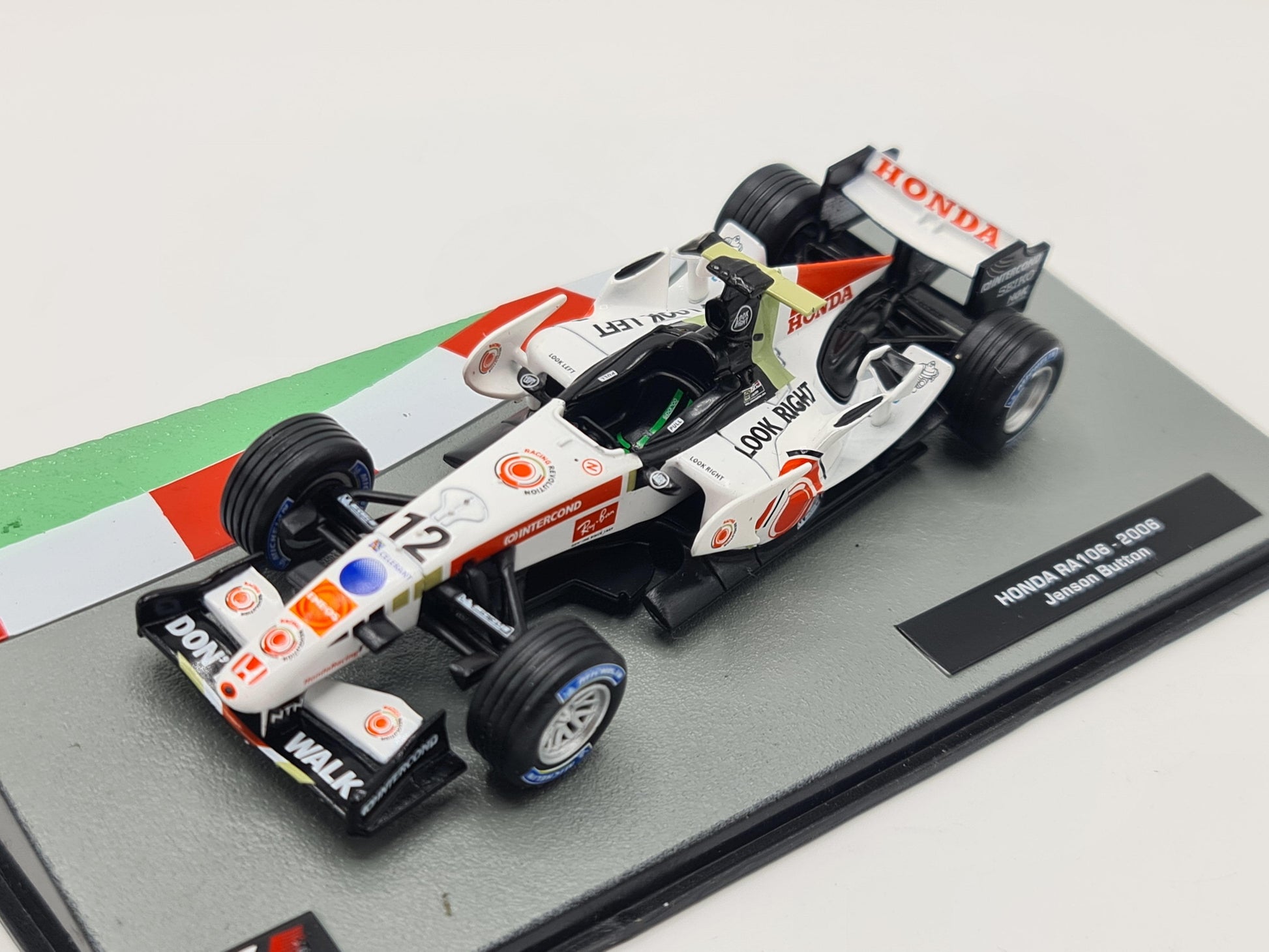 1/43 2006 Honda RA106 - Jenson Button | Model F1 Car