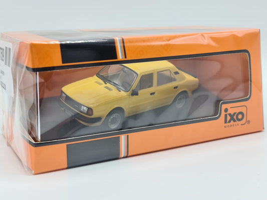 1/43 1983 Skoda 120L - IXO | Model Car