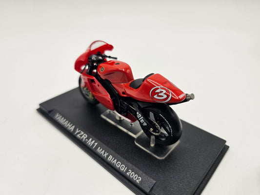 1/24 2002 Yamaha YZR M1 - Max Biaggi | Champion Racing Bikes Model