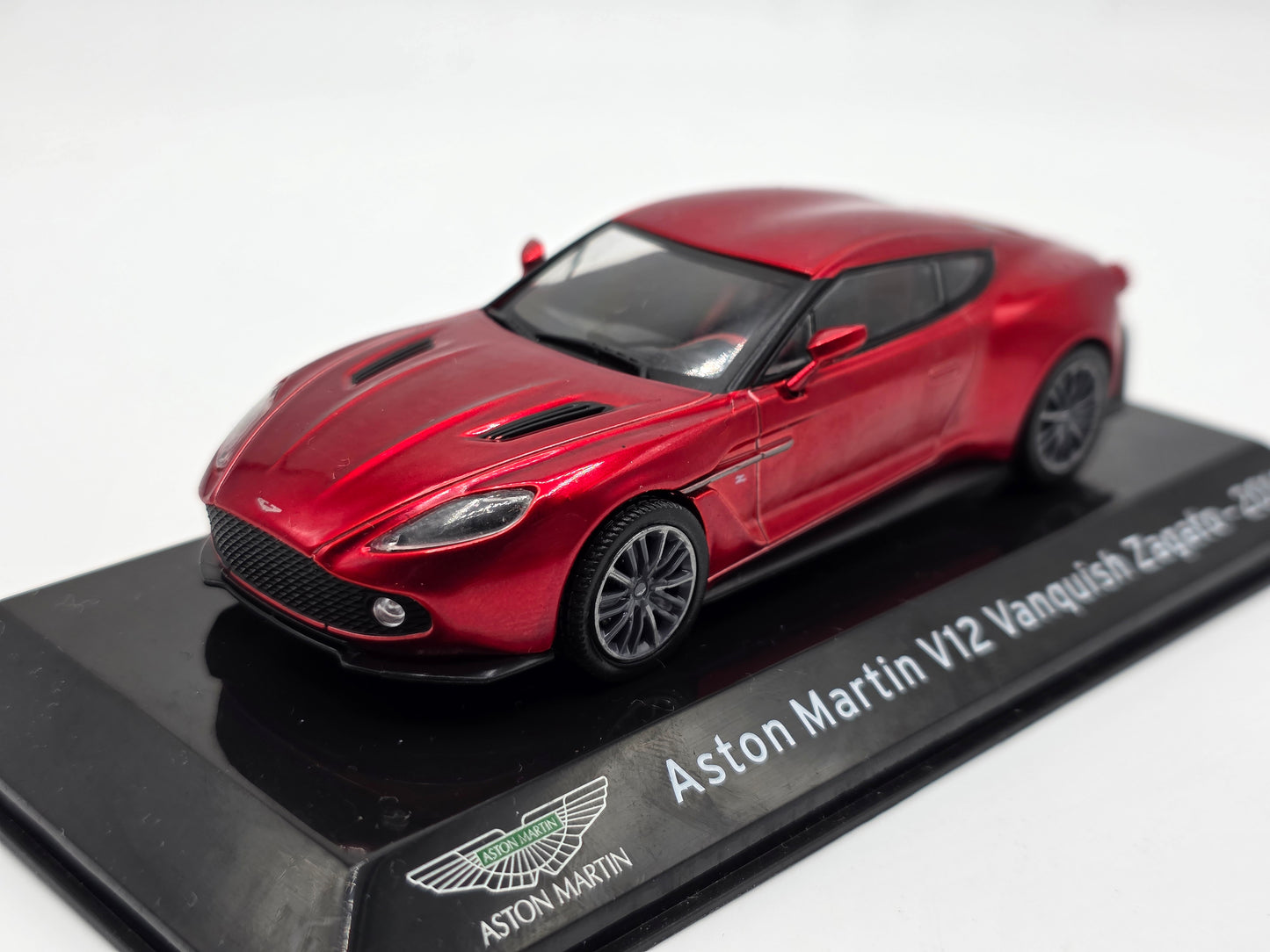 1/43 2016 Aston Martin V12 Vanquish Zagato