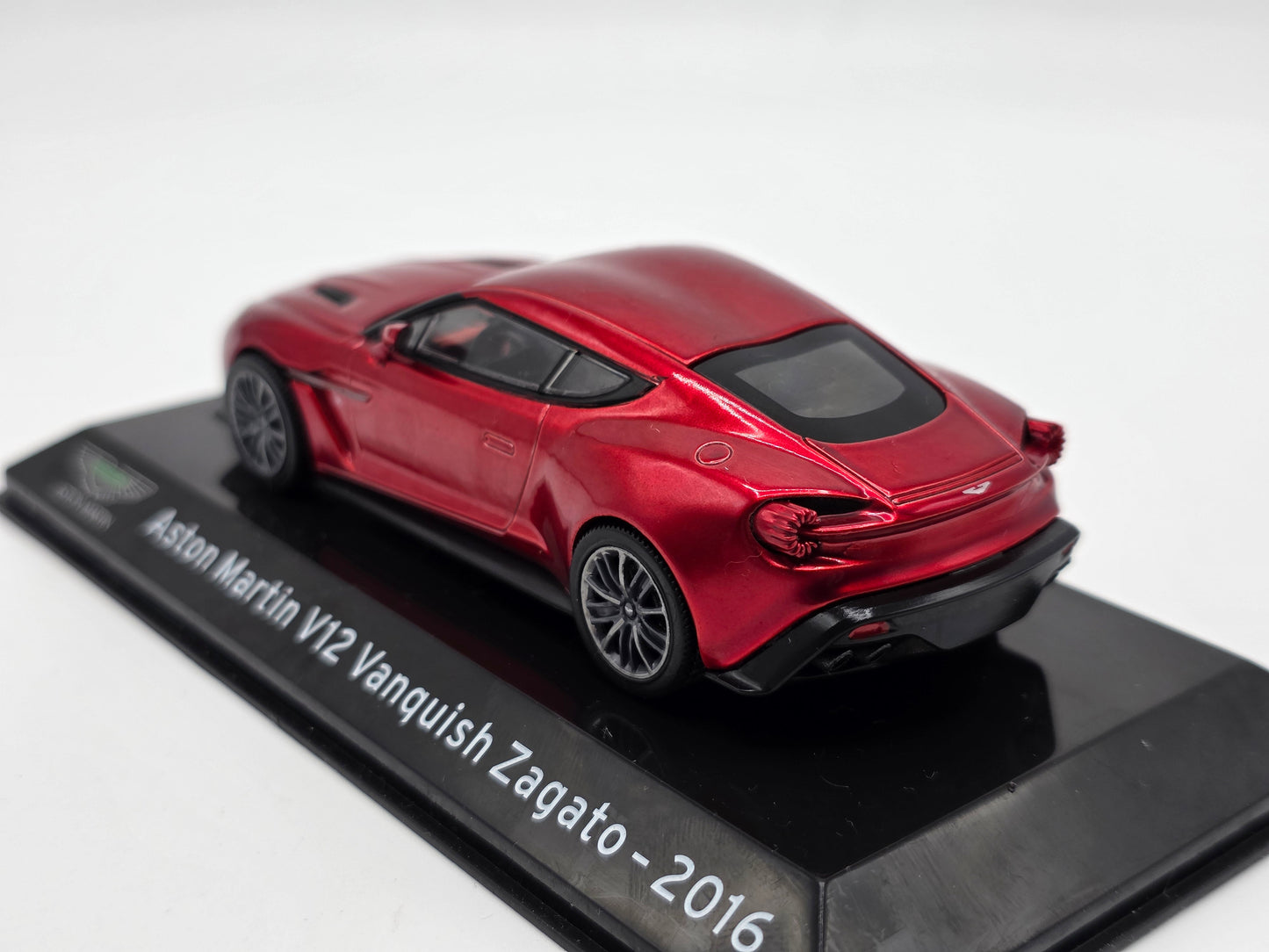 1/43 2016 Aston Martin V12 Vanquish Zagato | Model Car