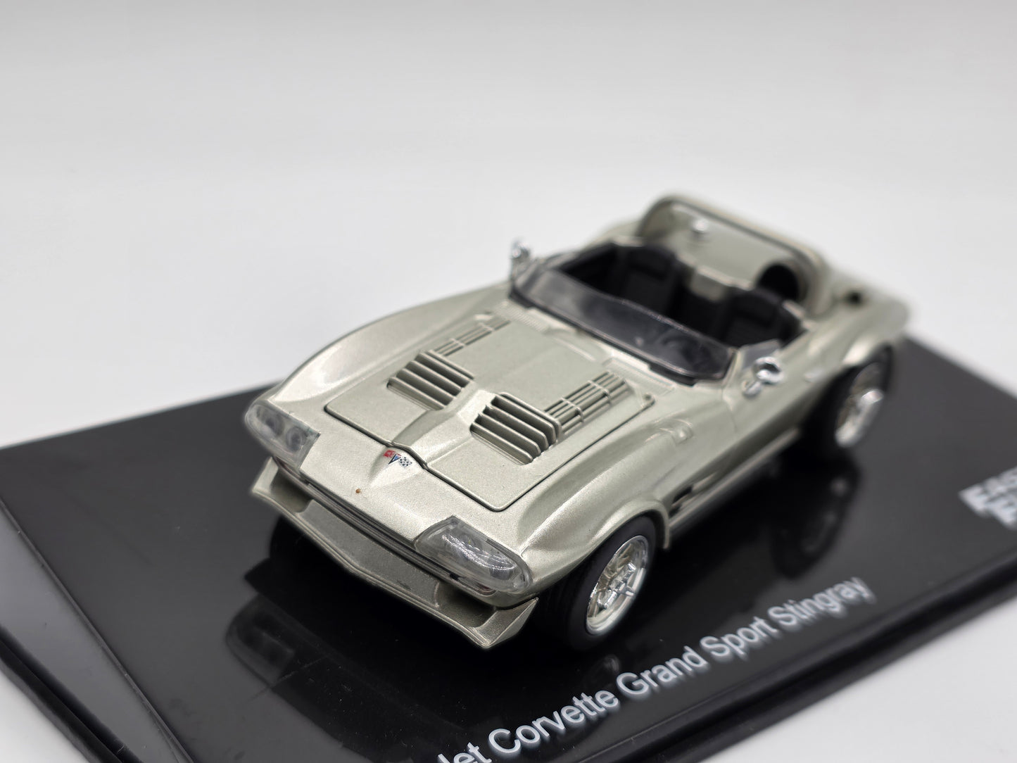 1/43 1963 Chevrolet Corvette Stingray Grand Sport - Fast & Furious