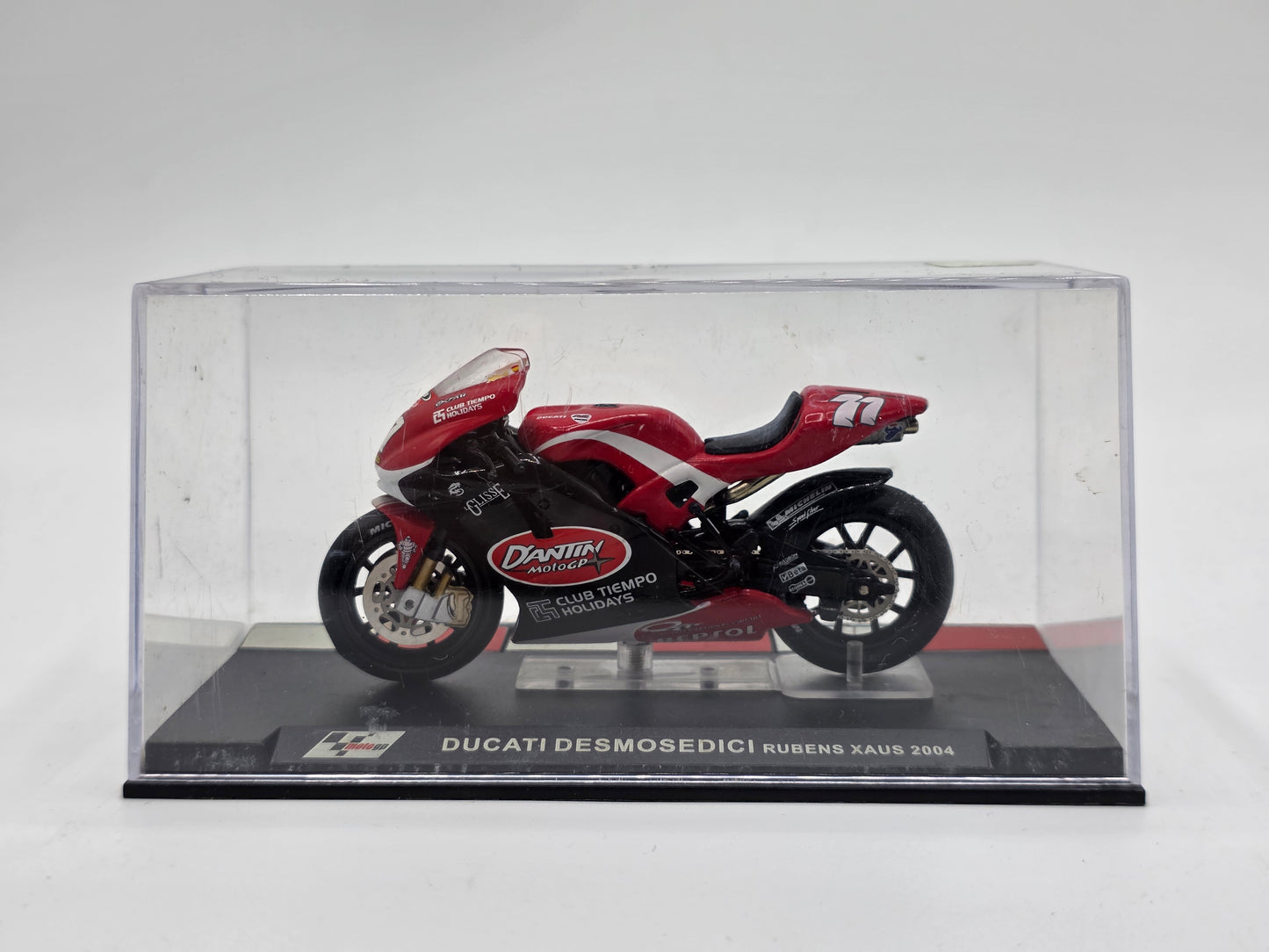 1/24 2004 Ducati Desmosedici - Rubens Xaus | Racing Bike Model