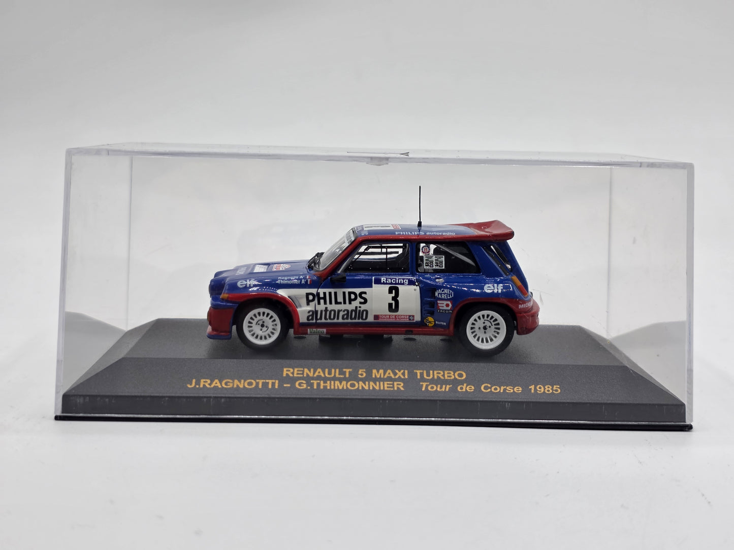 1/43 1985 Renault 5 Maxi Turbo - Tour de Corse - Ragnotti / Thimonier | IXO Model Rally Car