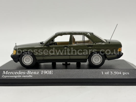 1/43 1984 Mercedes 190E - Cypress Green - Minichamps | Model Car