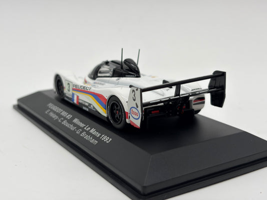 1/43 1993 Peugeot 905 - Bouchut / Brabham / Helary - IXO | Model Le Mans Car