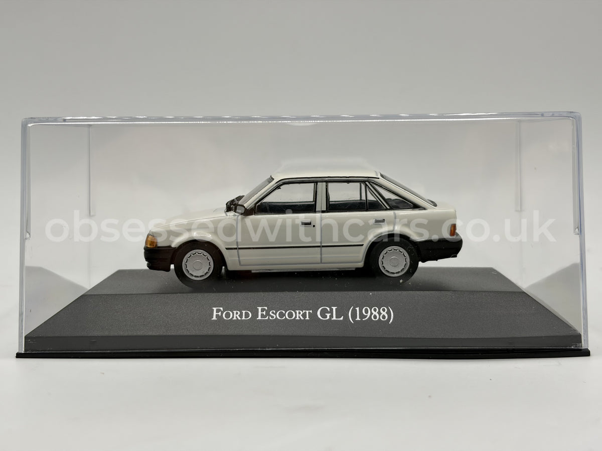 1/43 1988 Ford Escort GL | Model Car