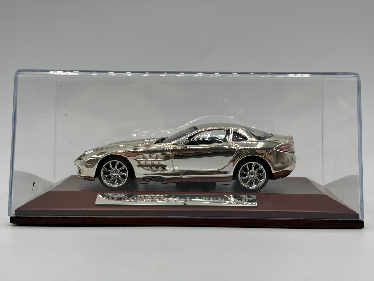 1/43 2003 Mercedes-Benz SLR McLaren - Chrome | Model Car