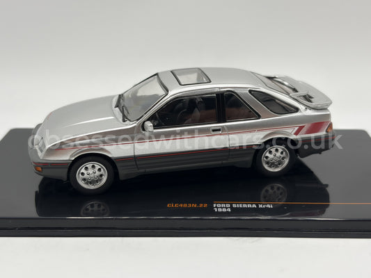 1/43 1984 Ford Sierra Xr4i - IXO | Model Car