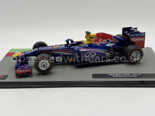 1/43 2013 Red Bull RB9 - Sebastian Vettel | Model F1 Car