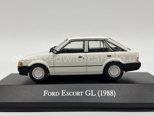 1/43 1988 Ford Escort GL | Model Car