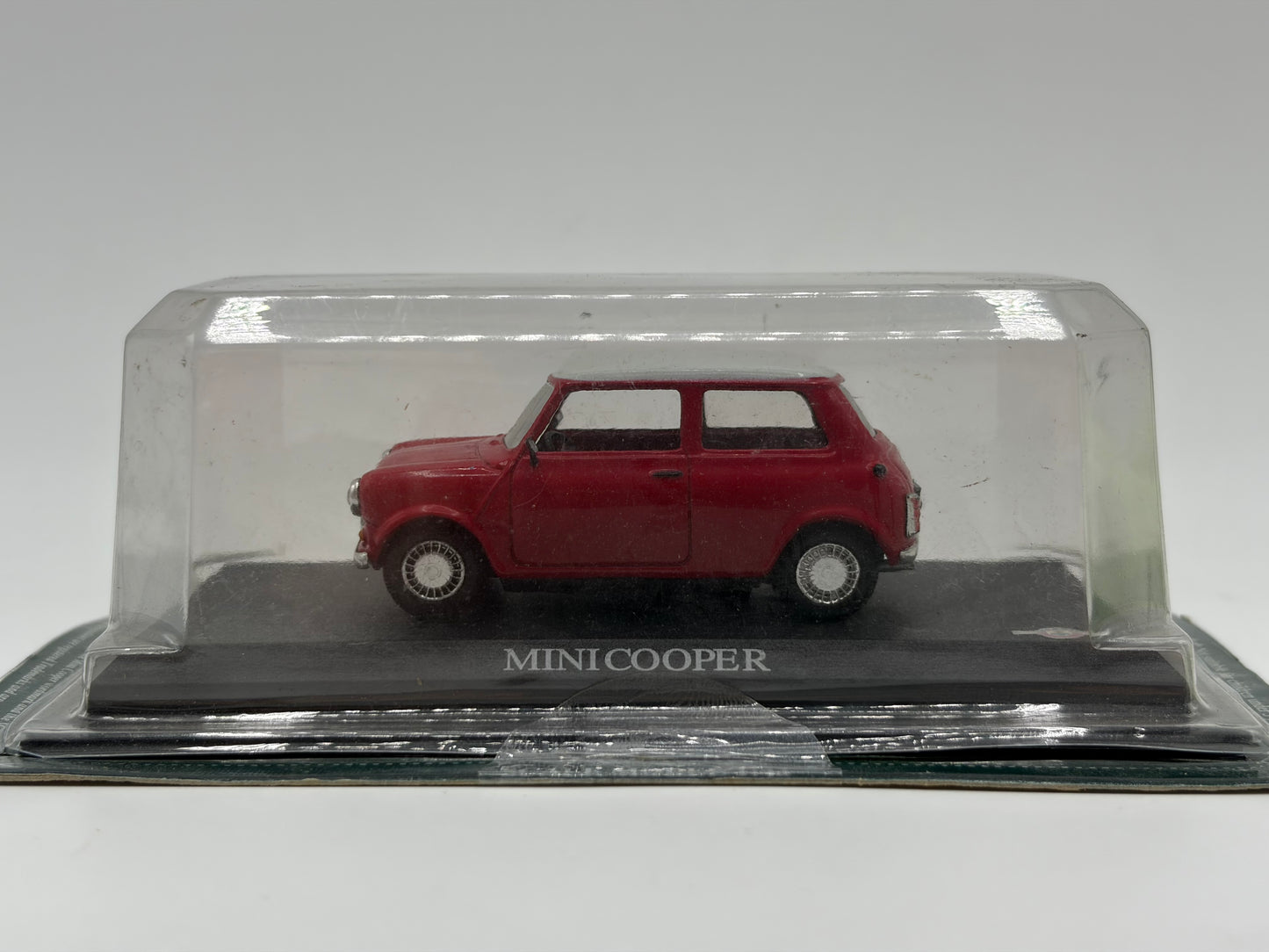 1/43 1970 Mini Cooper - Del Prado | Model Car