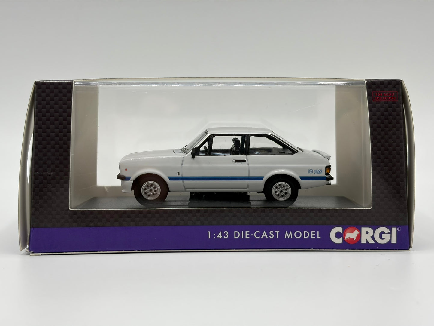 1/43 1975 Ford Escort RS1800 - Diamond White | Corgi Vanguards | Model Car