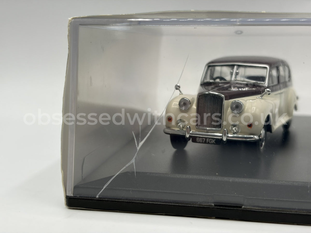 1/43 1950 Austin A135 Princess - Cream / Maroon | Model Road Car