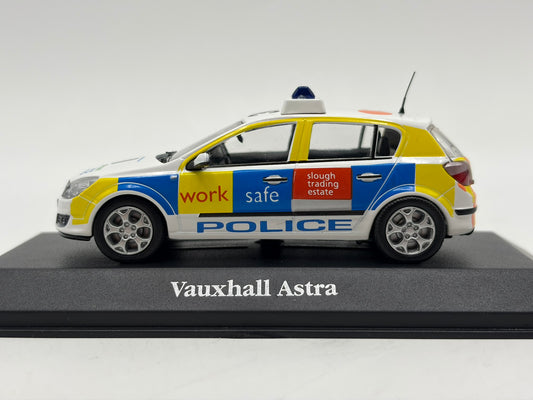 1/43 2005 Vauxhall Astra - Thames Valley Police | Model Police Car