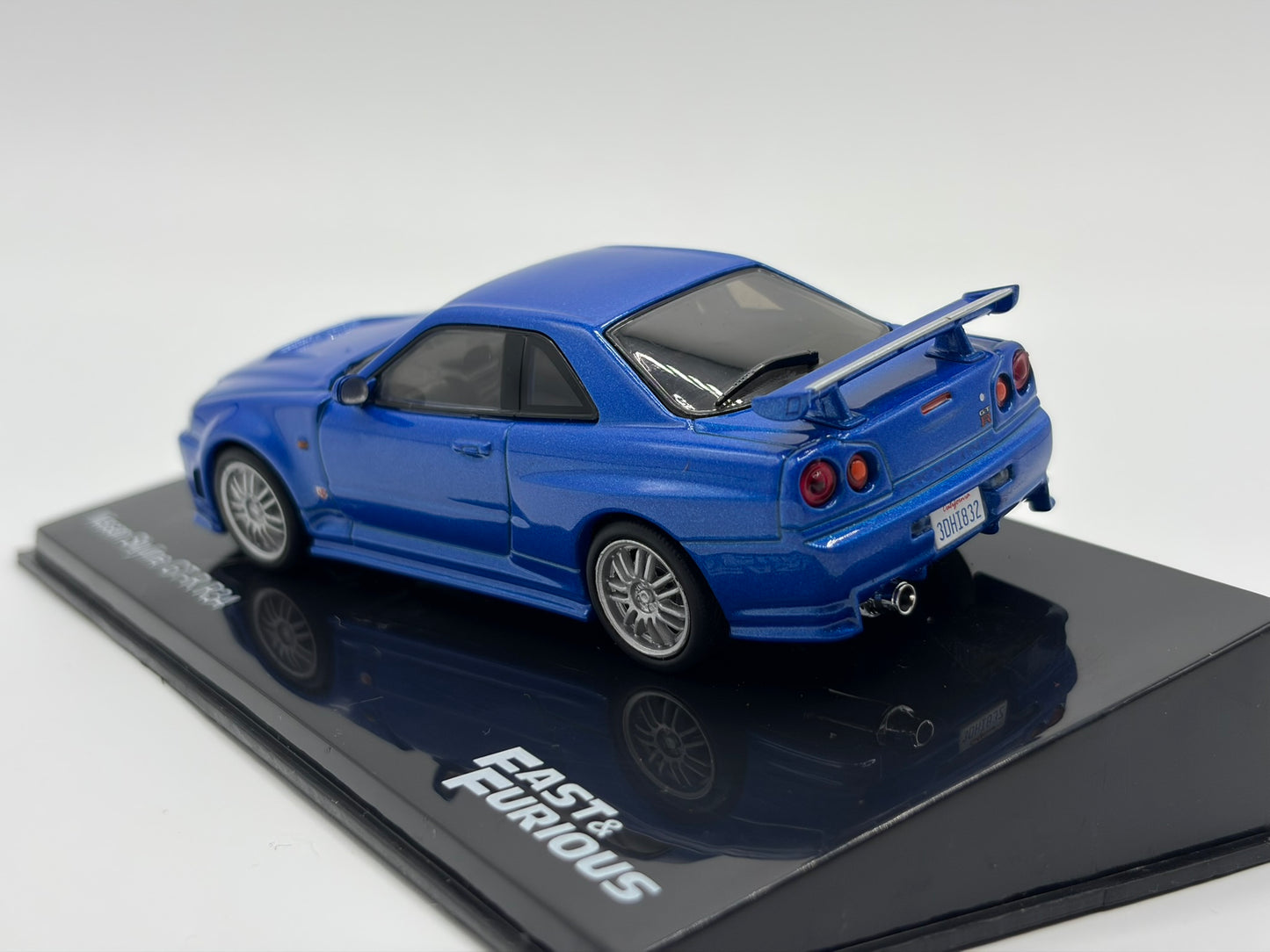 1/43 2000 Nissan Skyline GT-R R34 - Fast & Furious | Model Car
