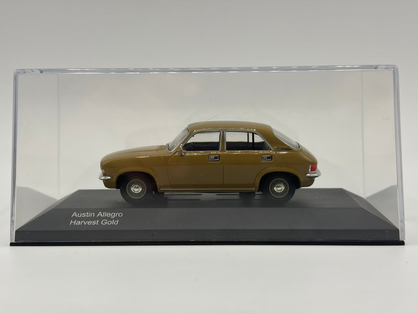 1/43 1972 Austin Allegro - Harvest Gold | Corgi Vanguards | Model Car