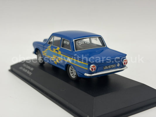 1/43 1966 Ford Cortina Mk1 "John Wolfe Racing" - Corgi Vanguards | Model Car