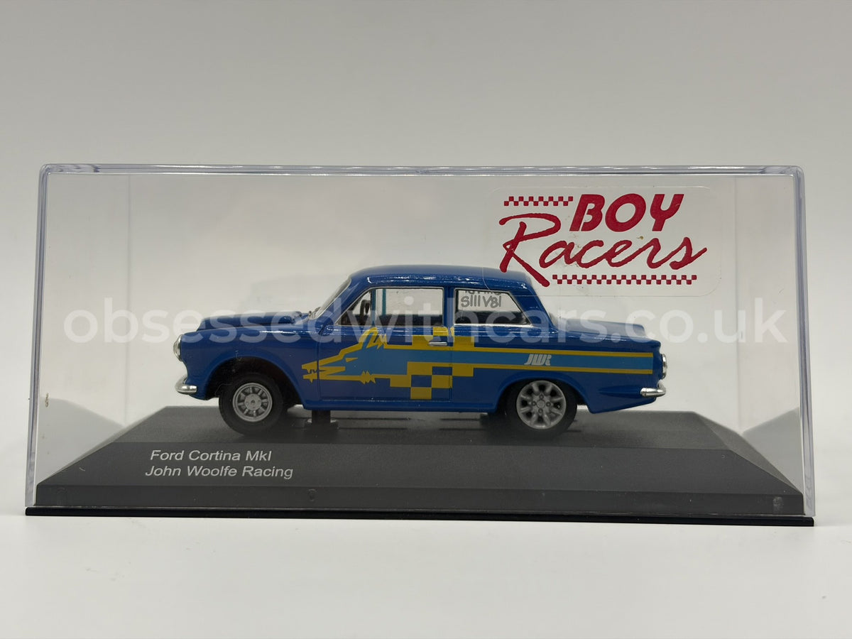 1/43 1966 Ford Cortina Mk1 "John Wolfe Racing" - Corgi Vanguards | Model Car