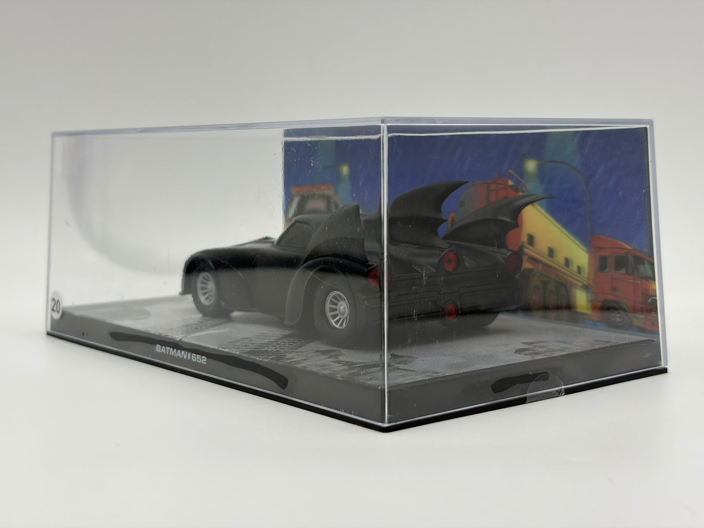 1/43 2006 Batmobile - Batman #652 | Batman Automobilia Collection