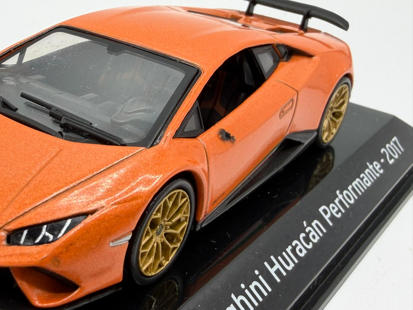 1/43 2017 Lamborghini Huracan Performante | Model Car | Supercar Collection