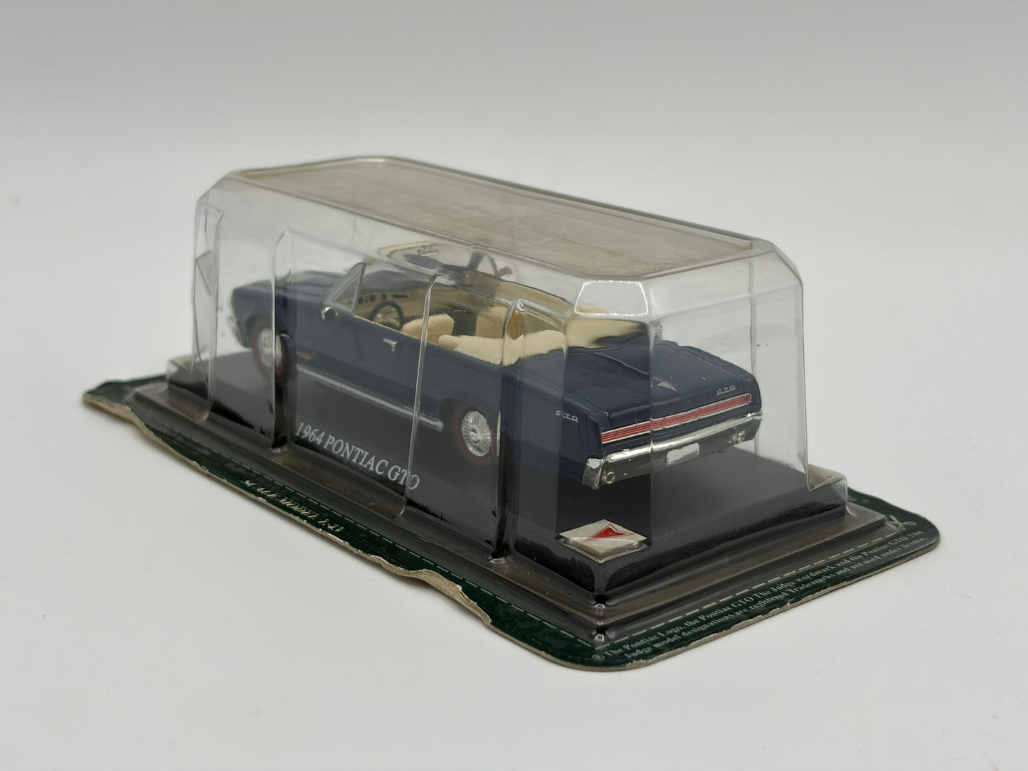 1/43 1964 Pontiac GTO Convertible - Del Prado | Model Car