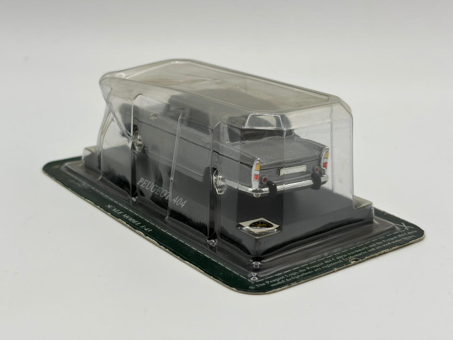 1/43 1964 Peugeot 404 - Del Prado | Model Car