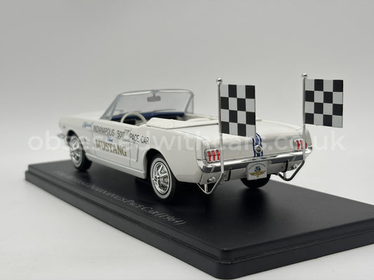 1/24 1964 Ford Mustang Indianapolis Pace Car | Model Car | American Car Collection