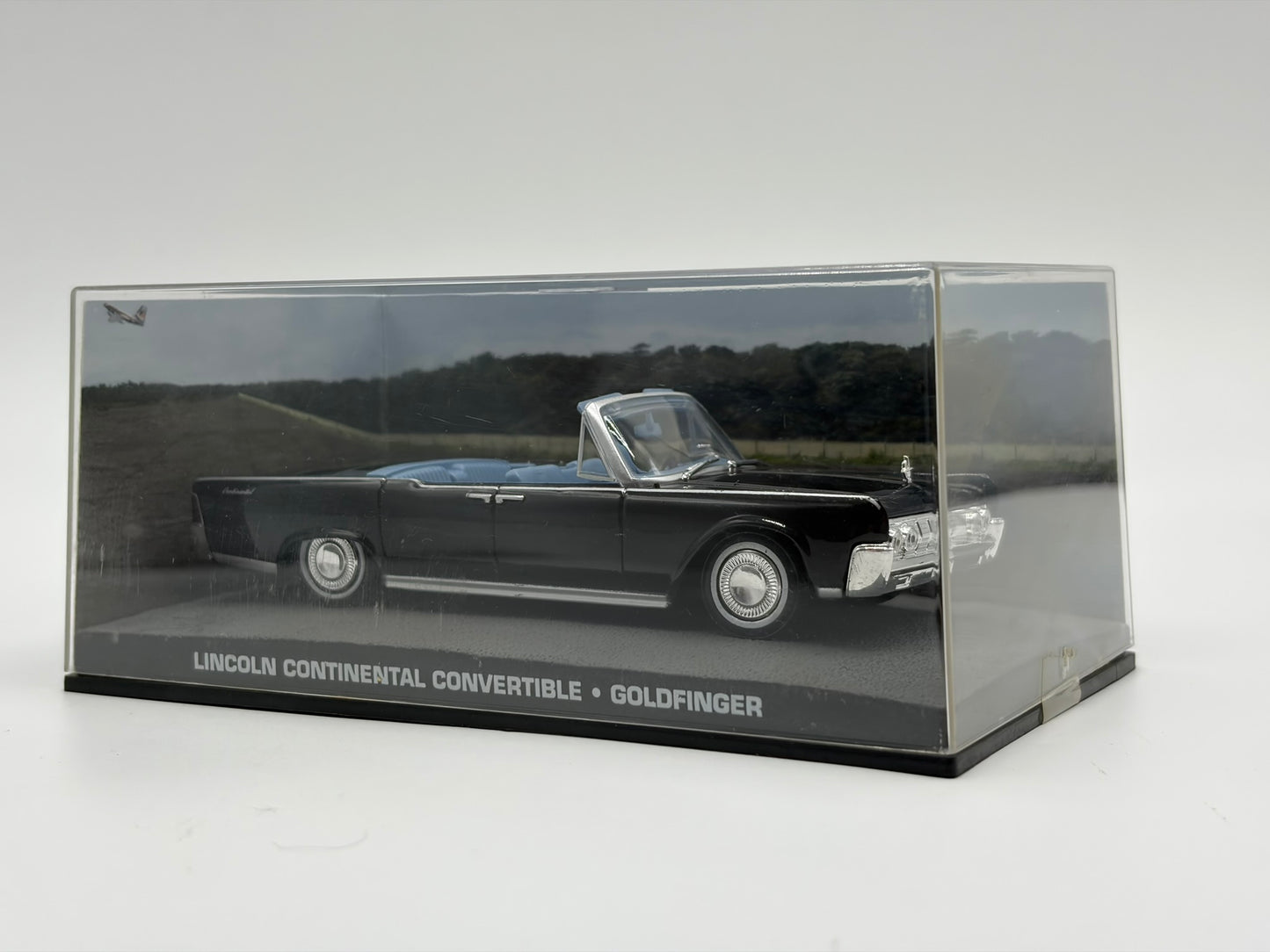 1/43 1964 Lincoln Continental Convertible - Goldfinger / James Bond | Model Car