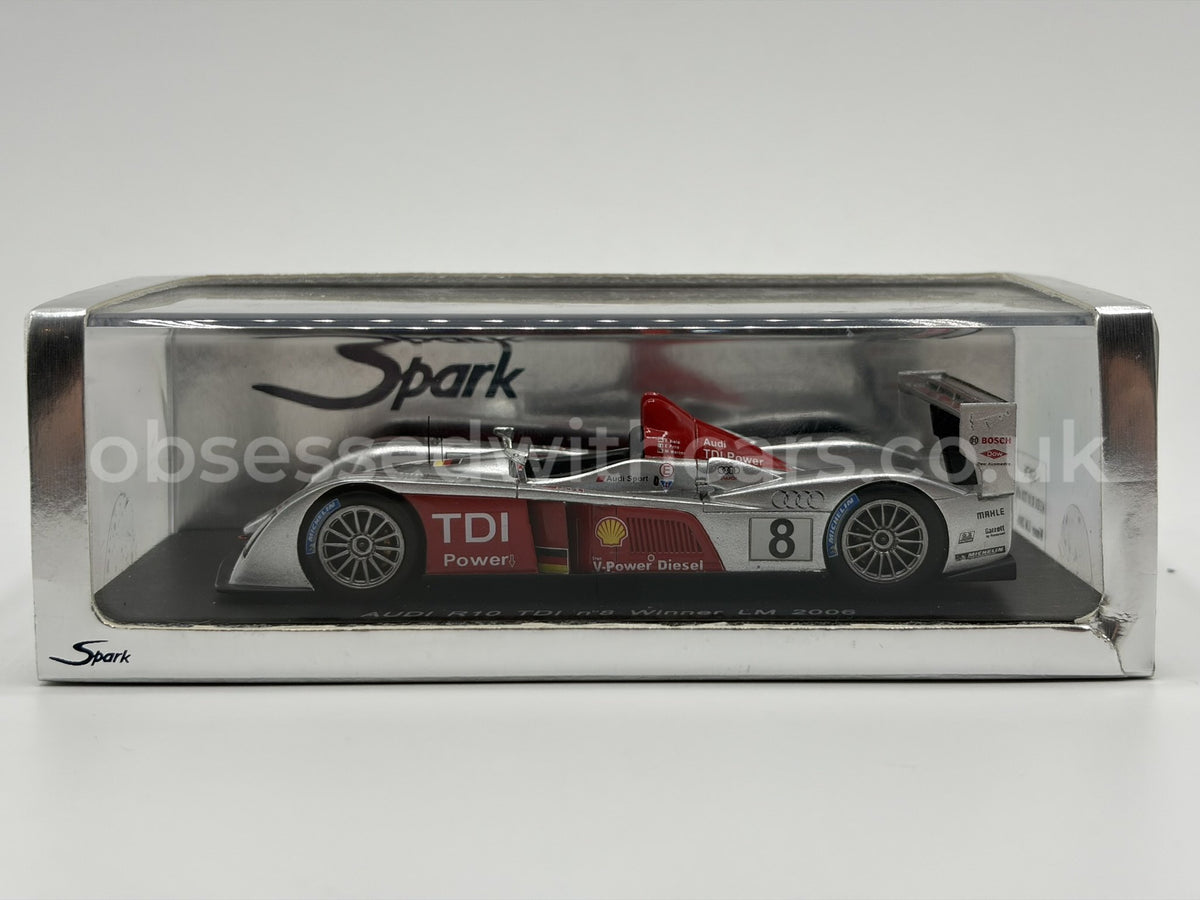 1/43 2006 Audi R10 TDI - Biela / Pirro / Werner - Spark | Model Le Mans Car
