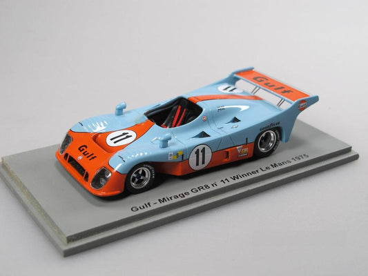 1/43 1975 Gulf Mirage GR8 - Bell / Ickx - Spark | Model Le Mans Car