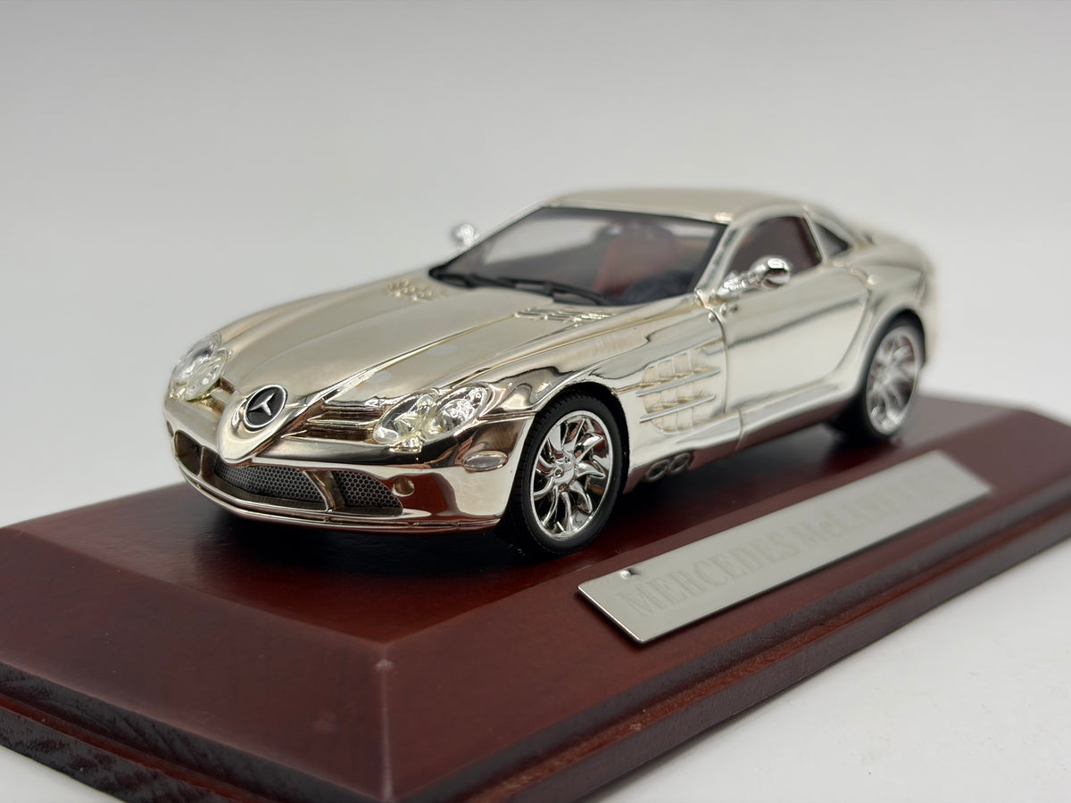 1/43 2003 Mercedes-Benz SLR McLaren - Chrome | Model Car