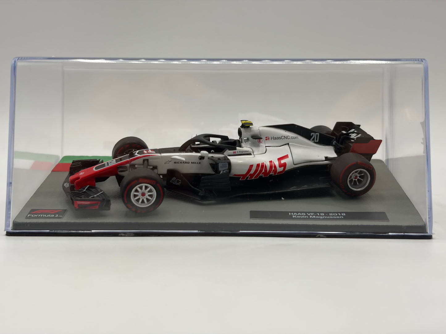 1/43 2018 HAAS VF-18 - Kevin Magnussen | Model F1 Car