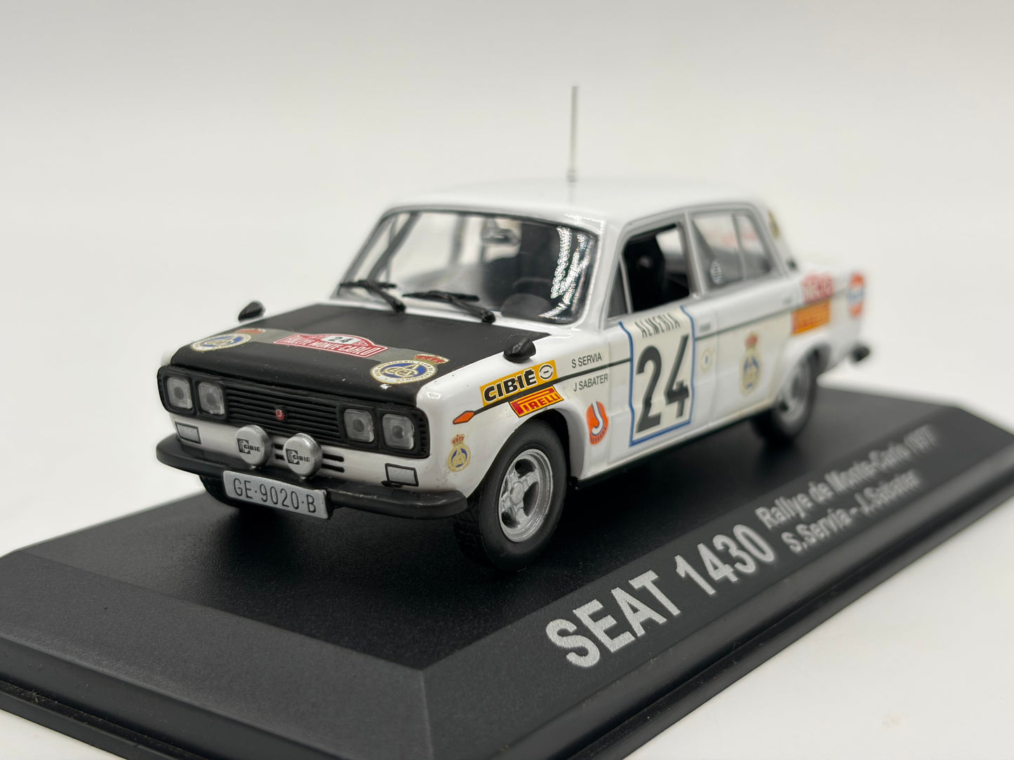 1/43 1977 Seat 1430 - Monte Carlo Rally - Servia / Sabater | Model Rally Car