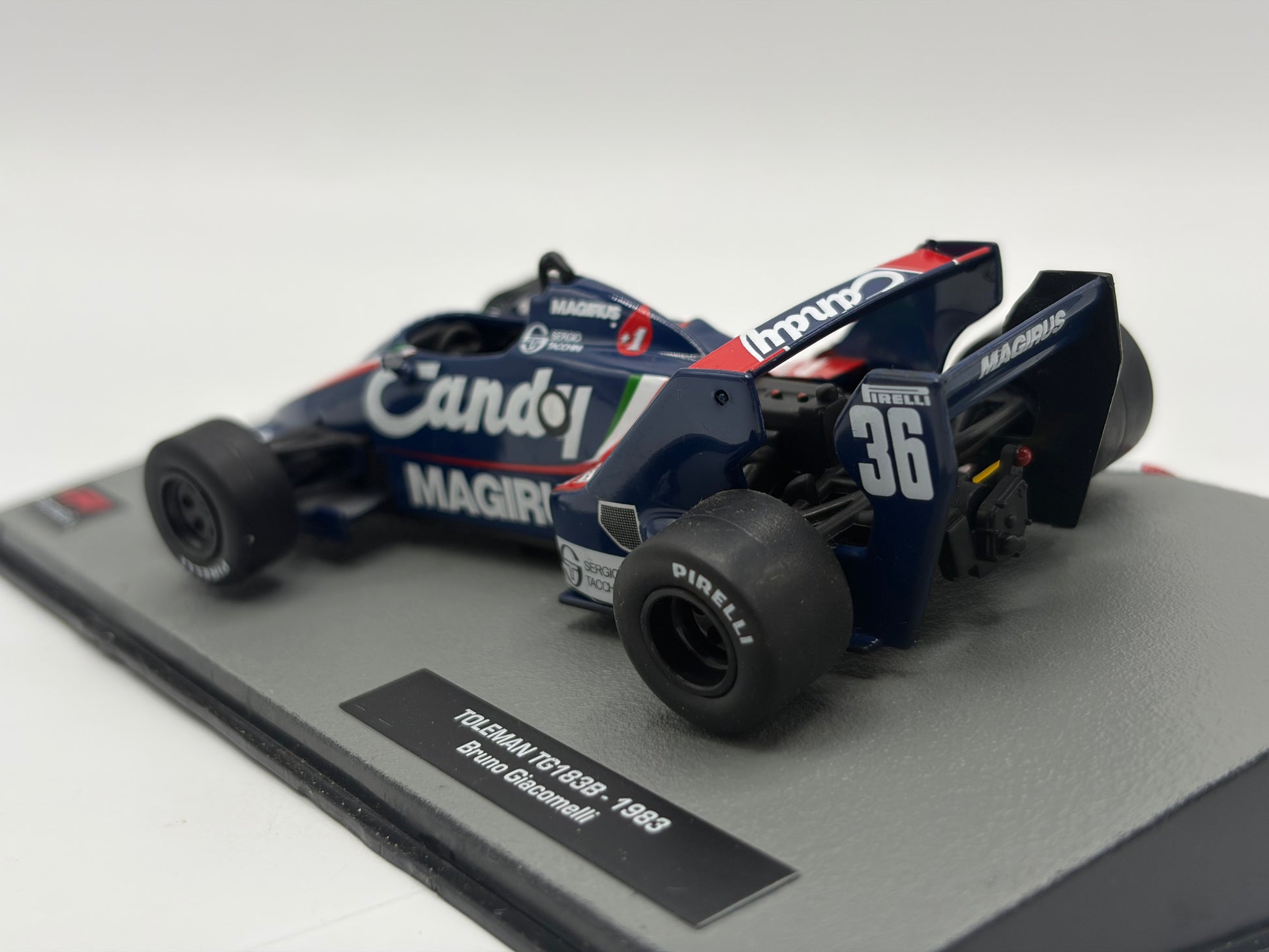 1/43 1983 Toleman TG183B - Bruno Giacomelli | Model F1 Car