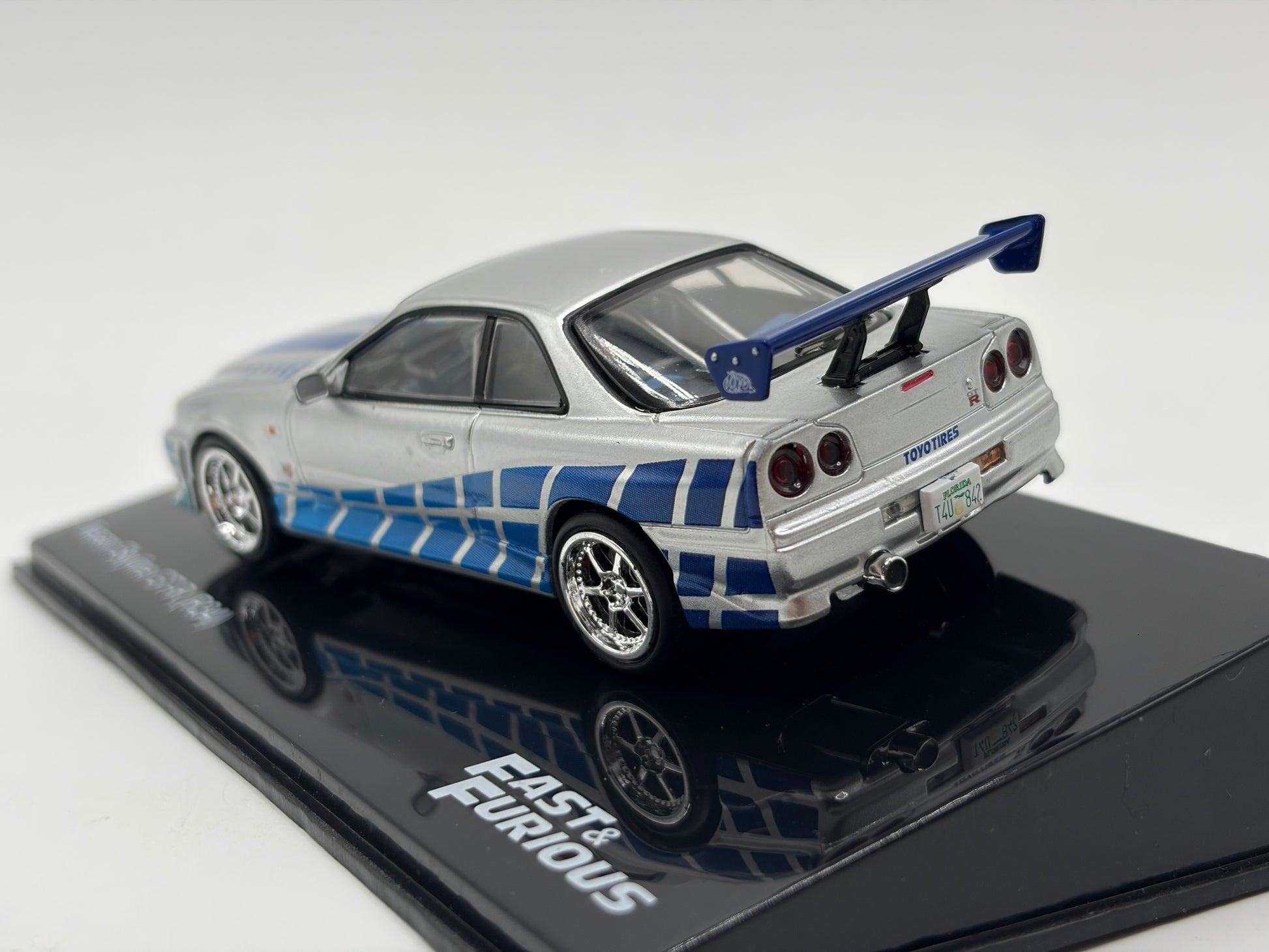 1/43 1999 Nissan Skyline GT-R R34 - Fast & Furious | Model Car