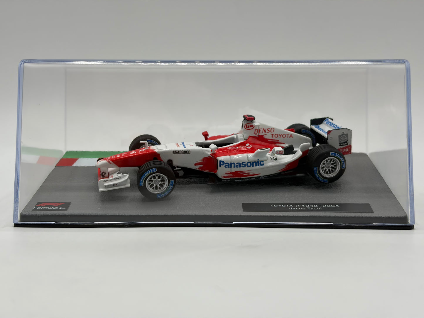 1/43 2004 Toyota TF104B - Jarno Trulli | Model F1 Car