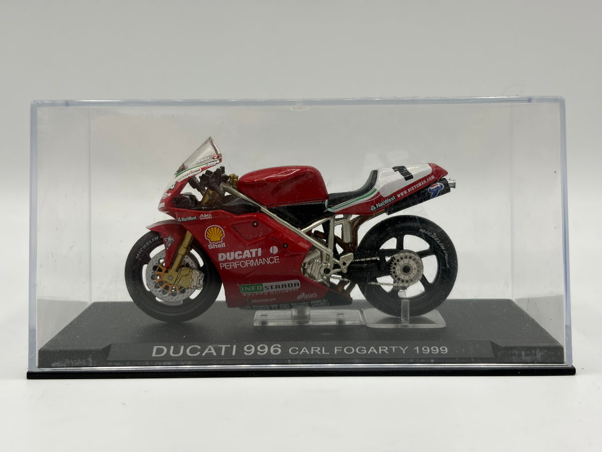 1/24 1999 Ducati 996 - Carl Fogarty | Champion Racing Bikes