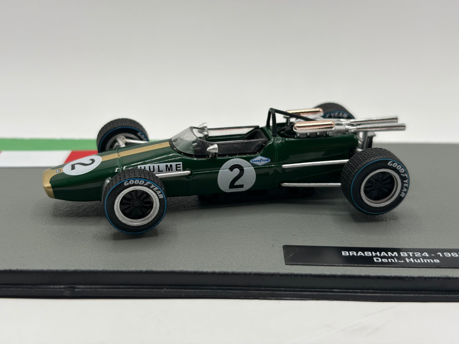 1/43 1967 Brabham BT24 - Denis Hulme | Model F1 Car