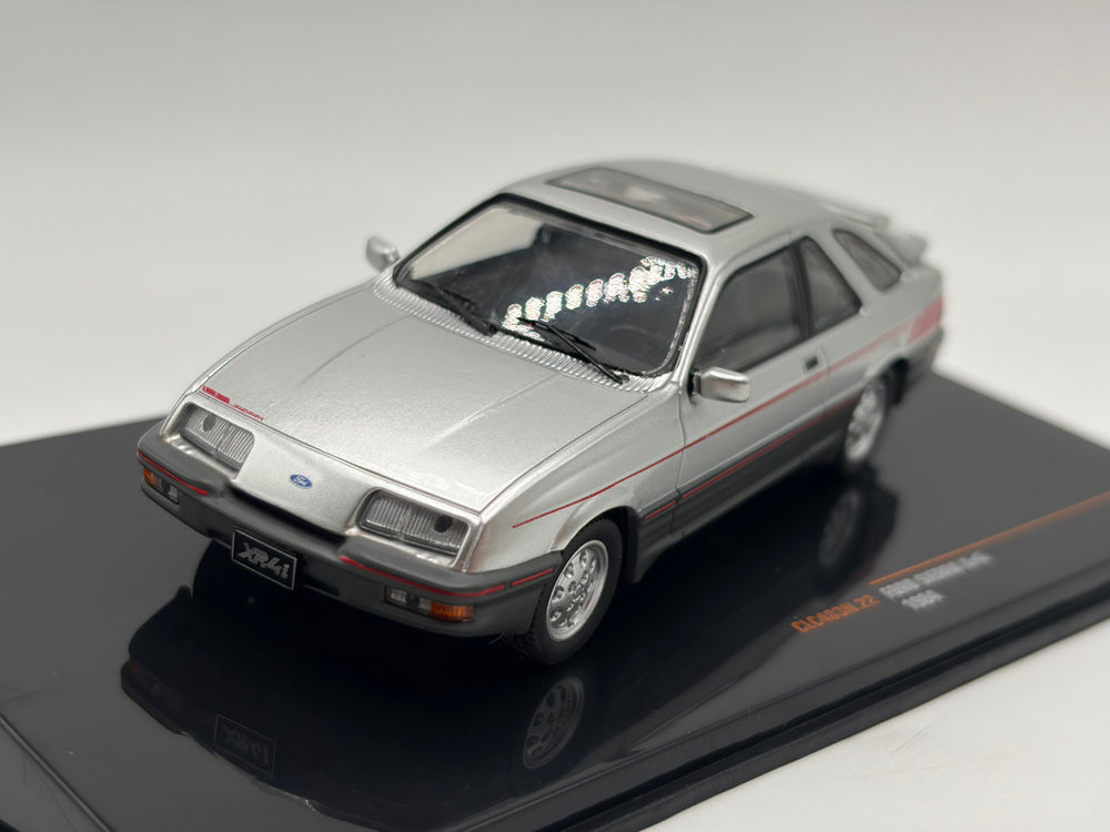 1/43 1984 Ford Sierra Xr4i - IXO | Model Car