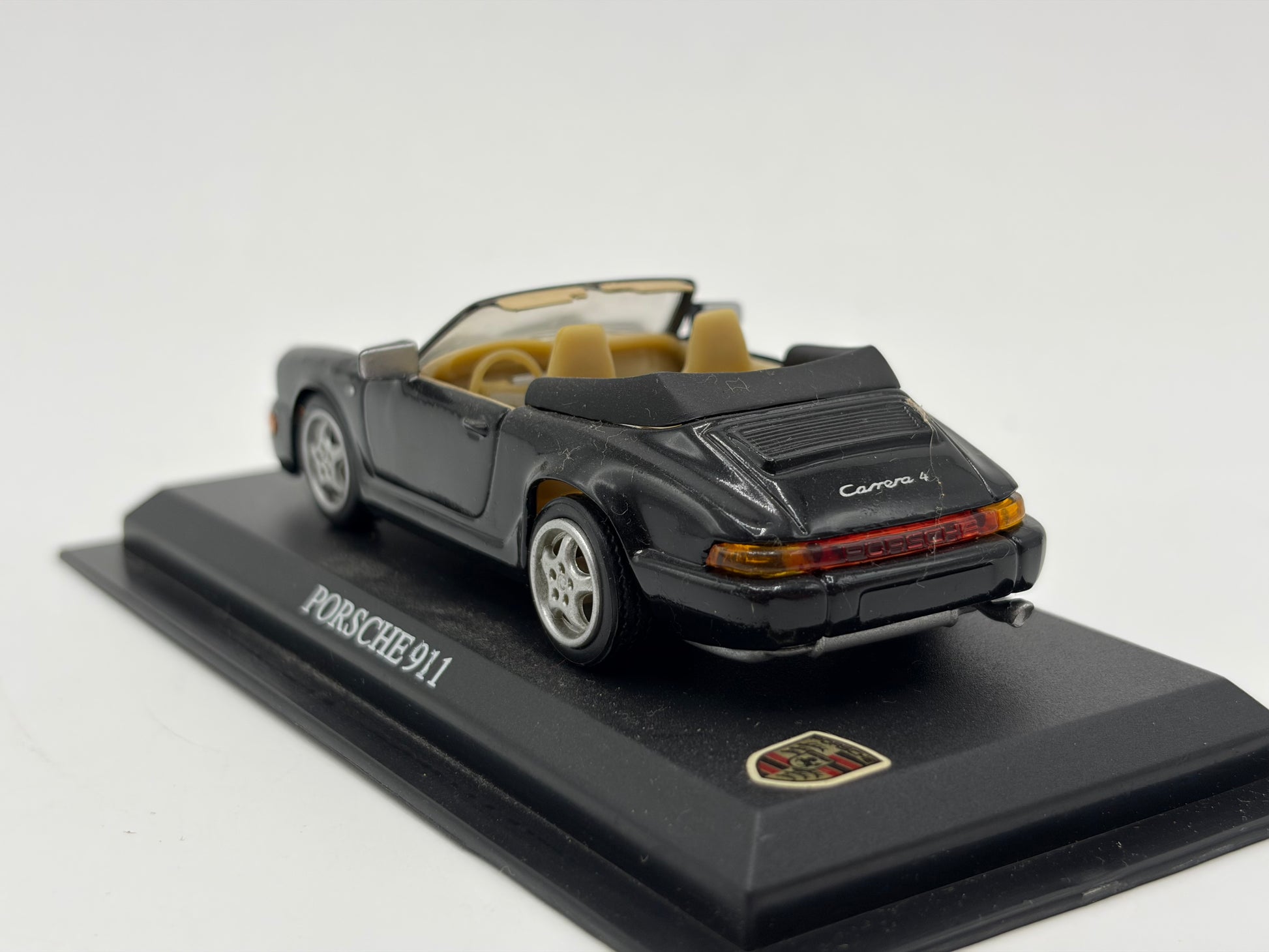 1/43 1989 Porsche 911 Cabriolet - Del Prado | Model Car
