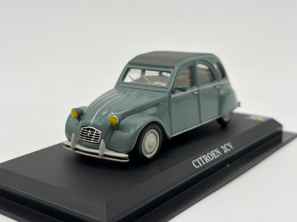 1/43 1966 Citroen 2CV - Del Prado | Model Car