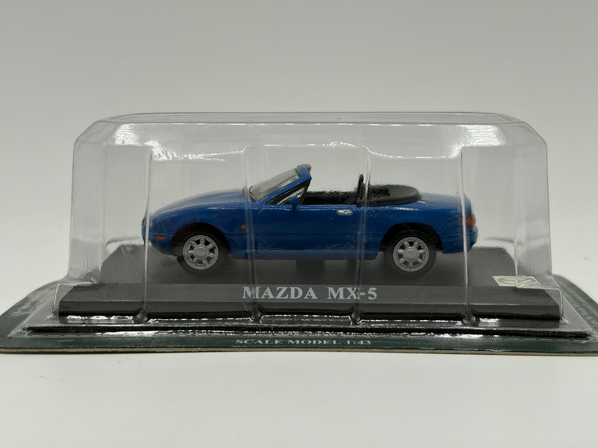 1/43 1989 Mazda MX-5 - Del Prado | Model Car
