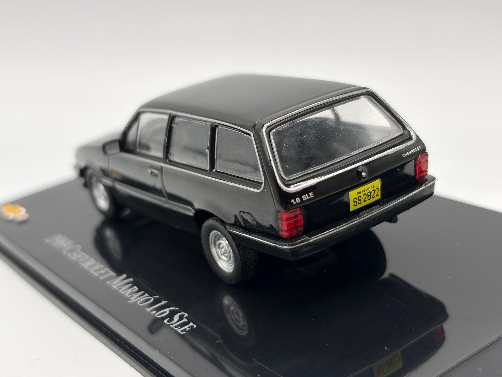1/43 1989 Chevrolet Marajo 1.6 SLE | Model Car