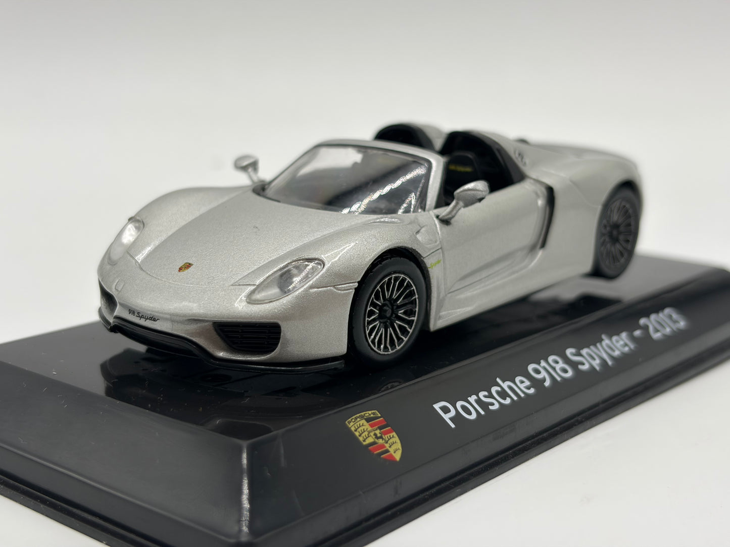 1/43 2013 Porsche 918 Spyder | Model Car | Supercar Collection