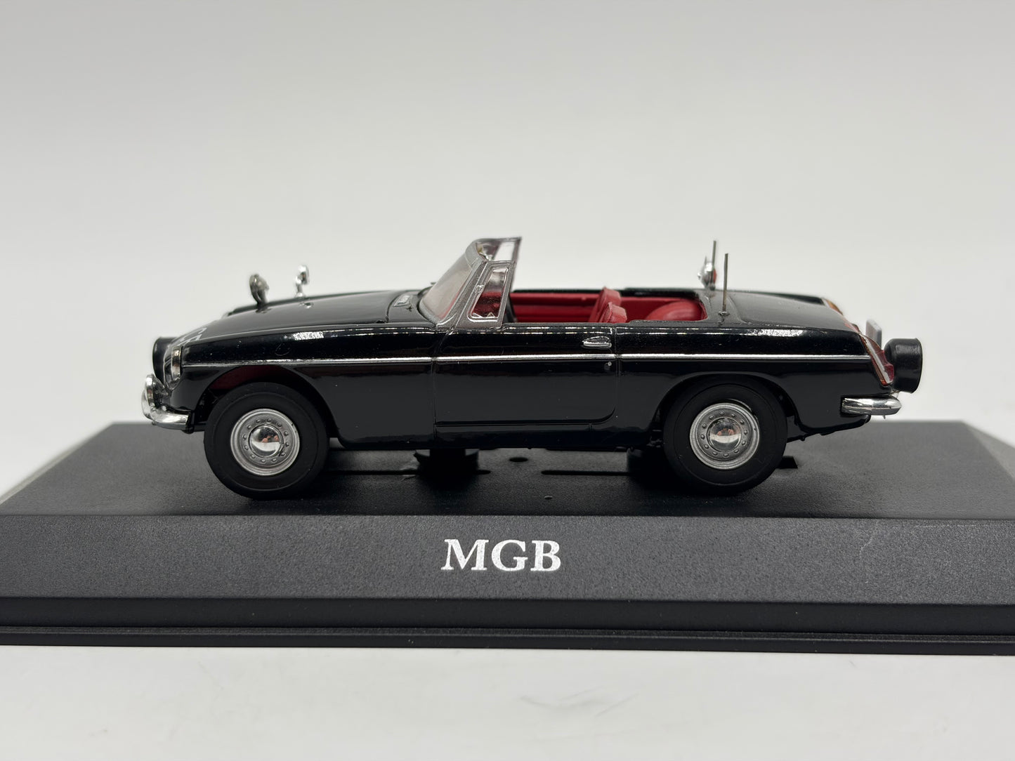 1/43 1963 MGB - Lancashire Police | Model Police Car